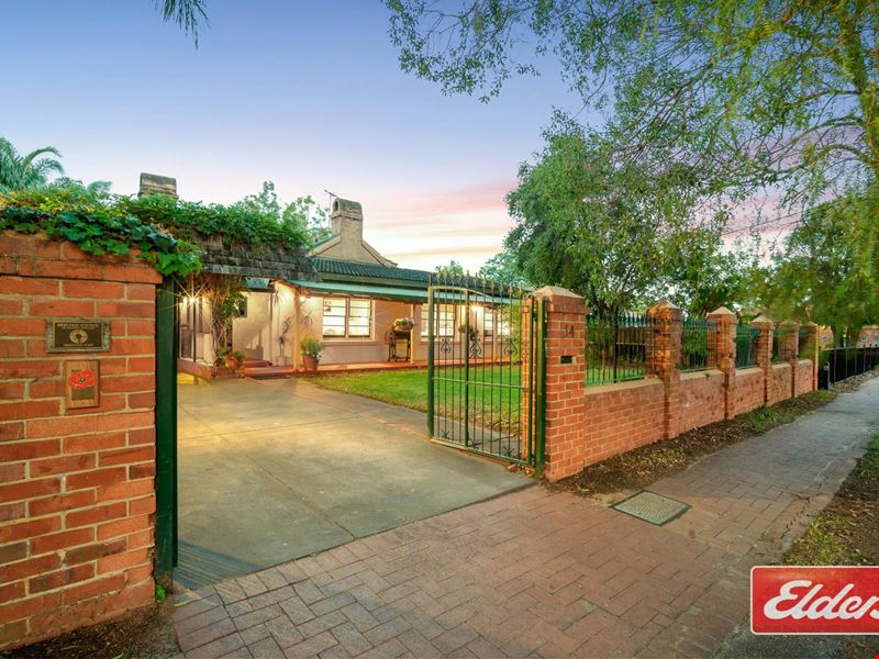 14 Meadow Street, Guildford WA 6055