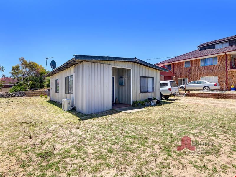 21 Pioneer Street, Binningup WA 6233