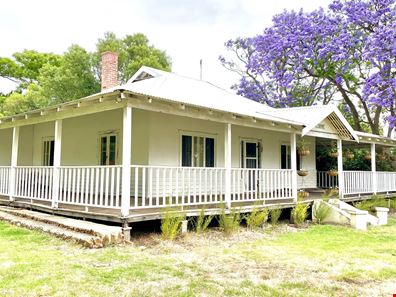 65 Thatcher Street, Waroona WA 6215