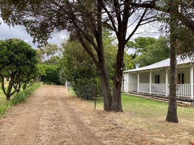 65 Thatcher Street, Waroona WA 6215