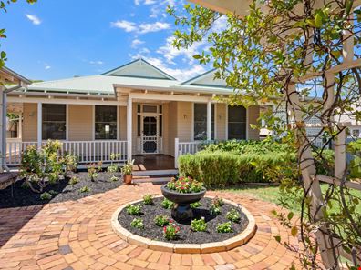 71 Lewis Street, Lamington WA 6430