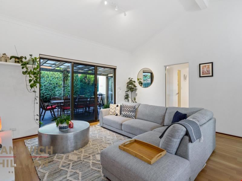 9/94 Matheson Road, Applecross WA 6153