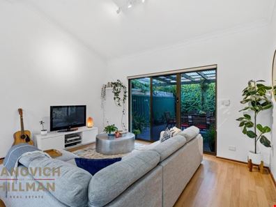 9/94 Matheson Road, Applecross WA 6153