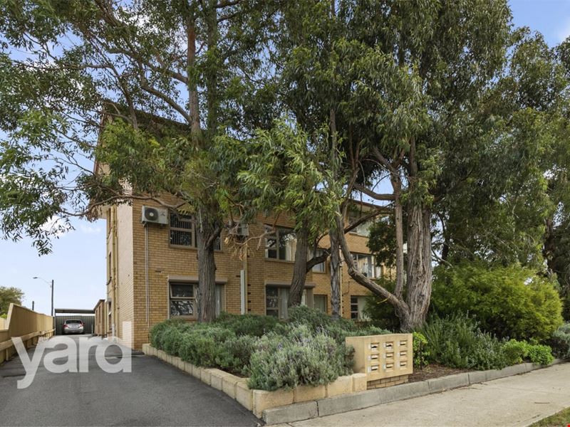 6/137 North Lake Road, Willagee WA 6156