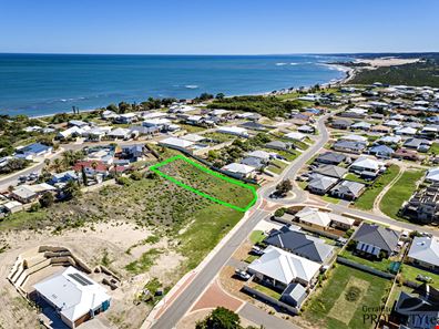 46 Stillwater Avenue, Drummond Cove WA 6532