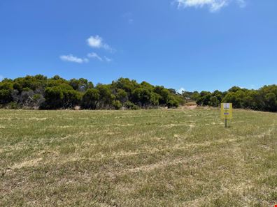 128 North Shore Drive, Dongara WA 6525
