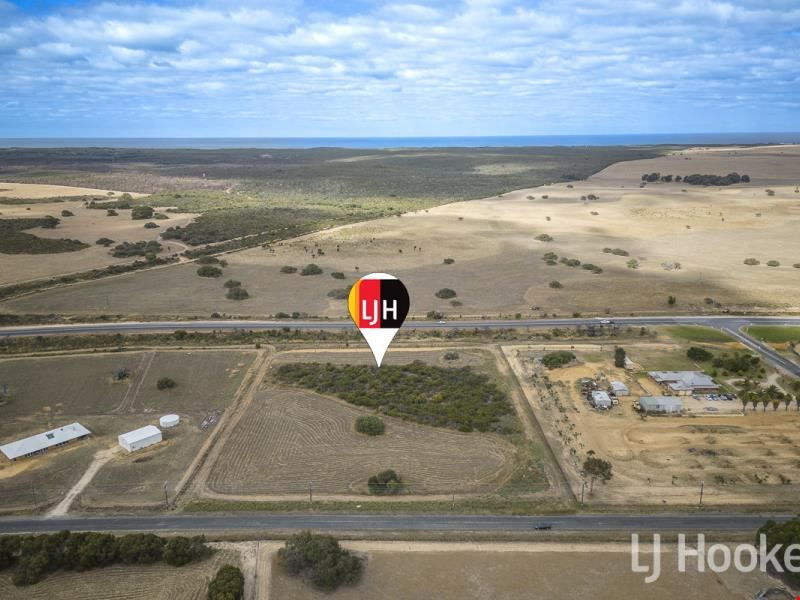 2 Sandalwood Road, Gabbadah WA 6041
