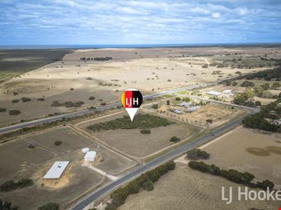 2 Sandalwood Road, Gabbadah WA 6041