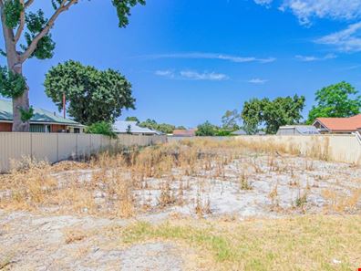 14 Devenish Road, Lockridge WA 6054
