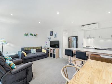 16/2 Coojong Link, Success WA 6164