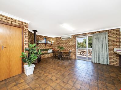 22 Forrest Street, Bridgetown WA 6255