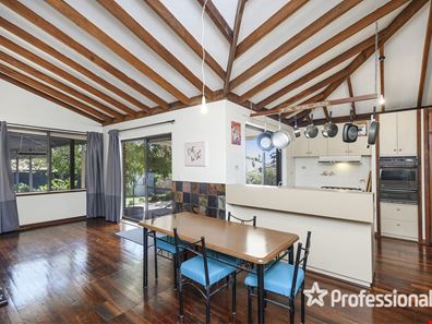 61 Adare Way, Kingsley WA 6026