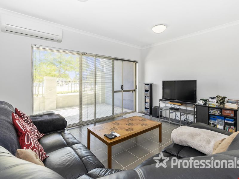 1/69 The Parkway, Ellenbrook WA 6069