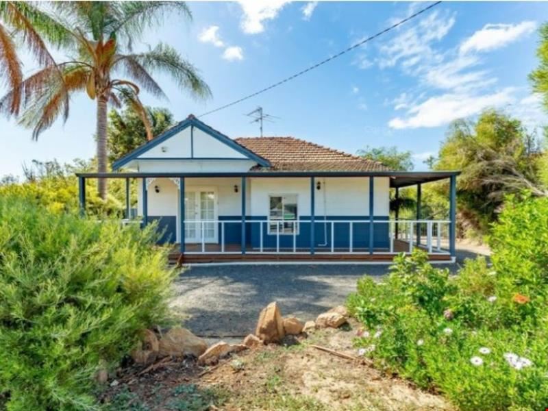 14 SOUTH WESTERN HIGHWAY, Donnybrook WA 6239