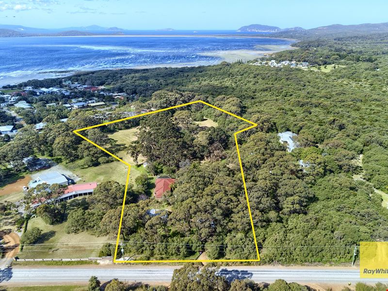741 Frenchman Bay Road, Little Grove WA 6330
