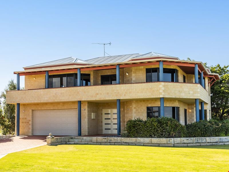 14 Harvey Drive, Ledge Point WA 6043