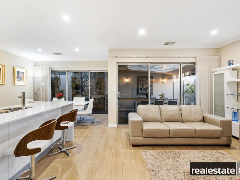 7 Nickel Lane, Carine WA 6020