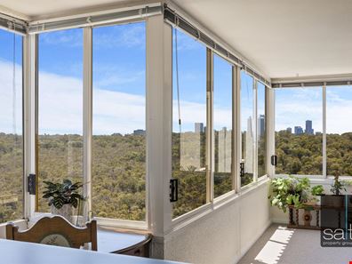 17E/14 -18 Kings Park Avenue, Crawley WA 6009