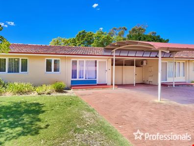 2/67 Tendring Way, Girrawheen WA 6064