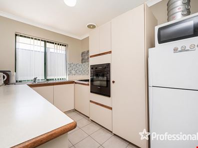 5/25 Conifer Place, Beechboro WA 6063