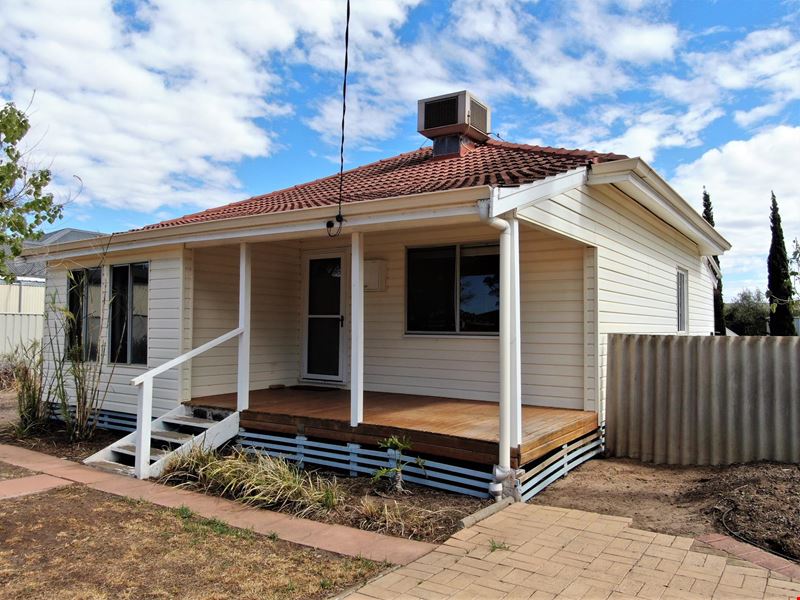 7 EGGERS PLACE, Lake Grace WA 6353