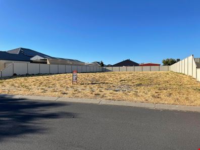 15 Pearl Link, Australind WA 6233