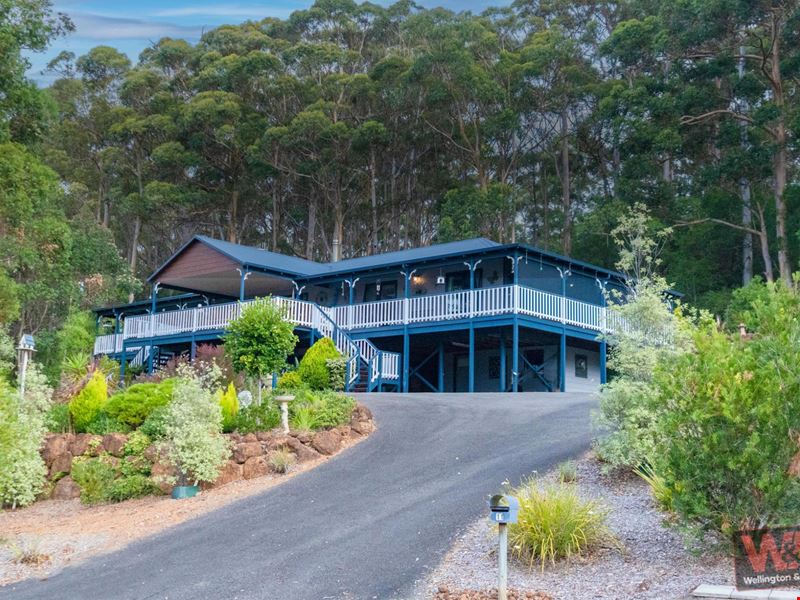 11 Ravenhill Heights, Ocean Beach WA 6333