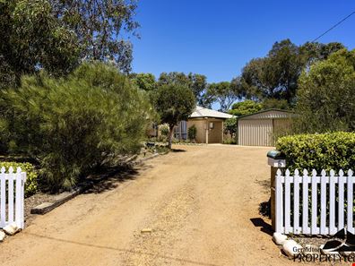 5 Zenobia Place, Woorree WA 6530