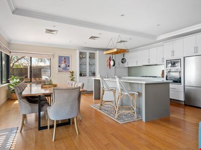 4 Alman Place, Hannans WA 6430