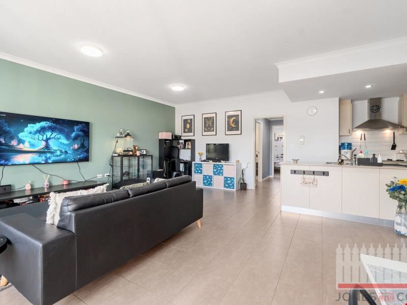 5/24 Metro Turn, Ellenbrook WA 6069