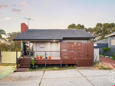 24 Winterfold Road, Hilton WA 6163