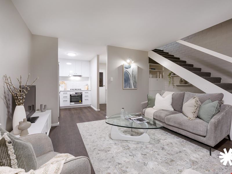 1/32 Henley Street, Como WA 6152