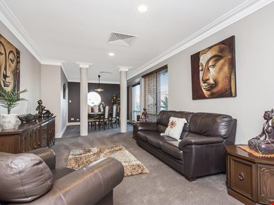 8 Kooralbyn Way, Connolly WA 6027