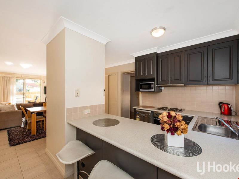 3/1 Lakes Crescent, South Yunderup WA 6208