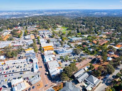 32 Williams Street, Kalamunda WA 6076