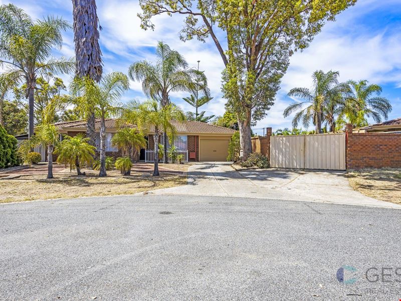 10 DOWNY GREEN, Mirrabooka