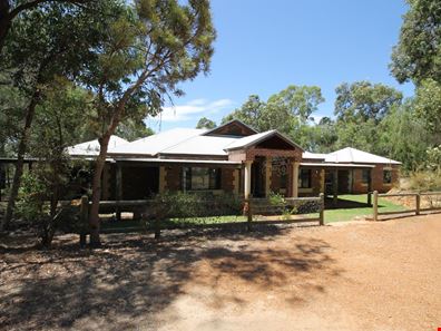 7 Hudson Place, Leschenault WA 6233