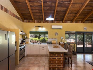 111 Reserve Road, Muchea WA 6501