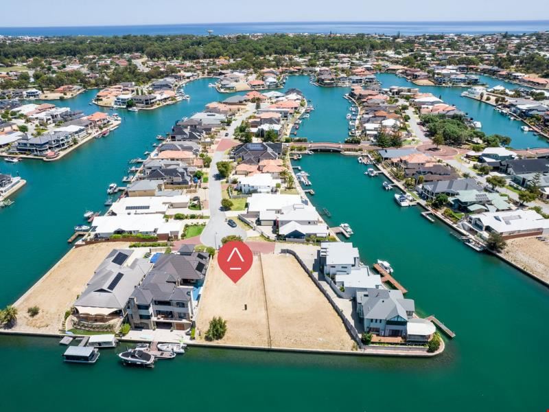 31 Finistere Island Retreat, Halls Head WA 6210