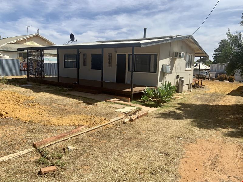 19 Taurus Street, Southern Cross WA 6426