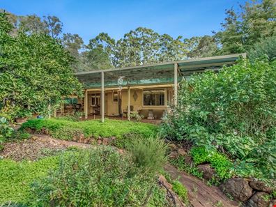 452 Jarrahdale Road, Jarrahdale WA 6124