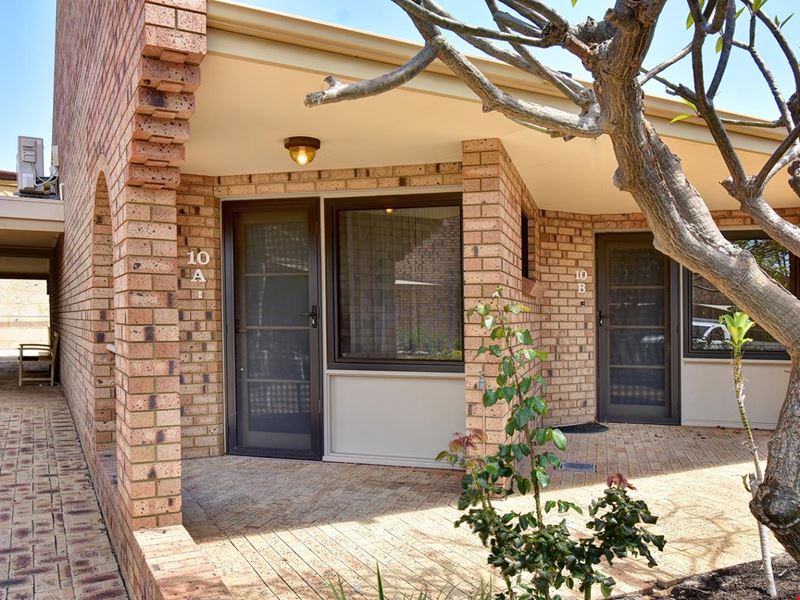 10B/4 Kitchener Road, Melville WA 6156
