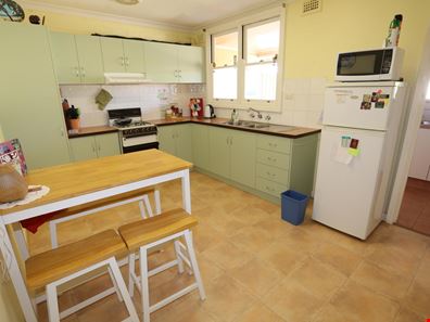 44 A Grevillea Cres, Kambalda West WA 6442