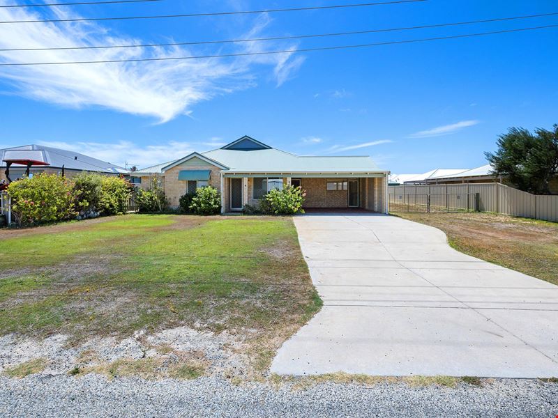 11 Bateman Way, Lancelin WA 6044