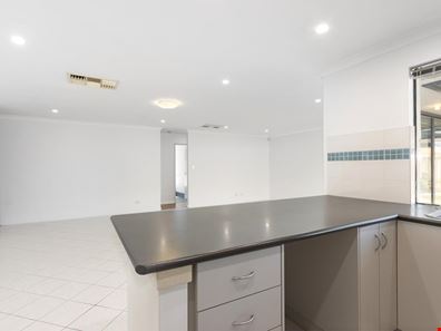 14 Rendition Place, Redcliffe WA 6104