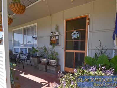 41 Forrest Street, Boyup Brook WA 6244