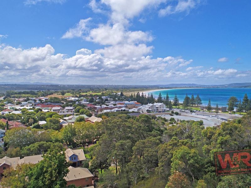 4 Checkers Walk, Middleton Beach WA 6330