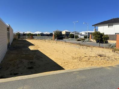 31 Aviator Boulevard, Clarkson WA 6030