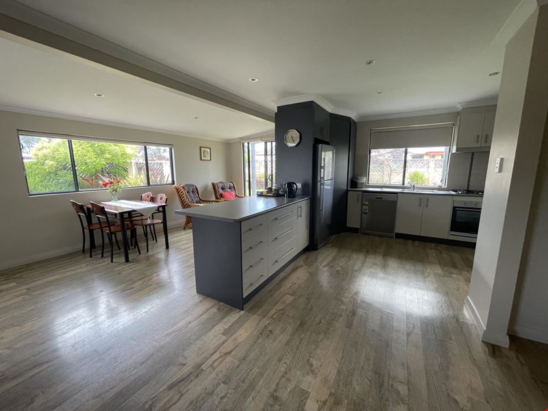1/66 Carbine Street, Orana WA 6330