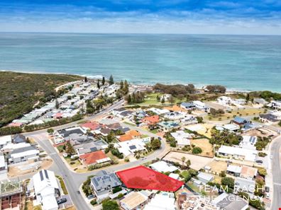 4 First Avenue, Burns Beach WA 6028